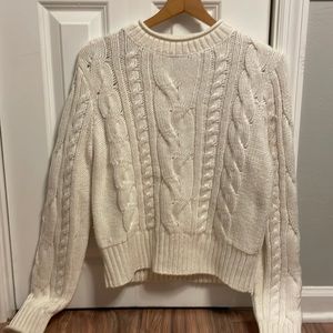 Banana Republic ivory cable knit sweater